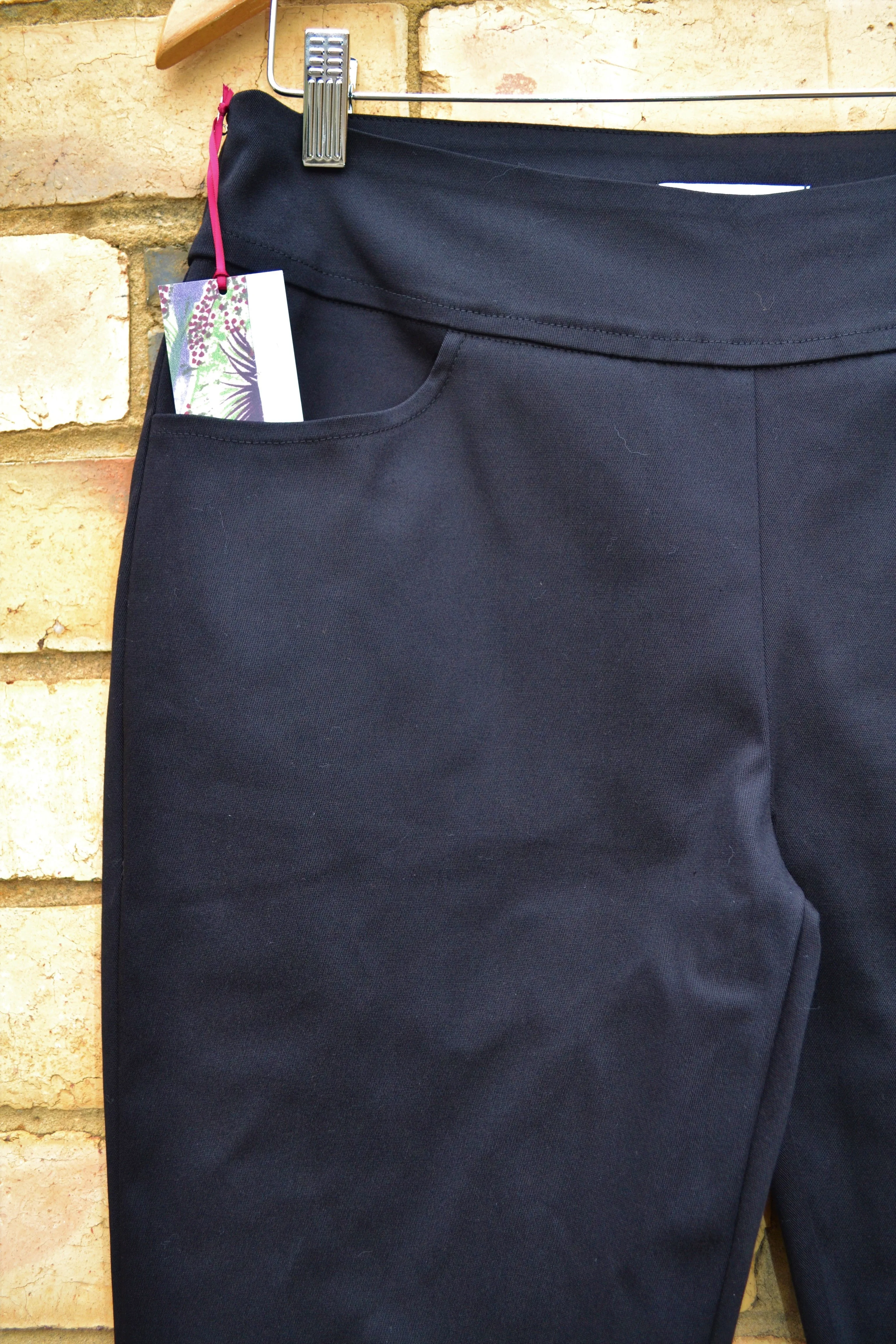 Berserk Black stretch cotton Drill Capri pant