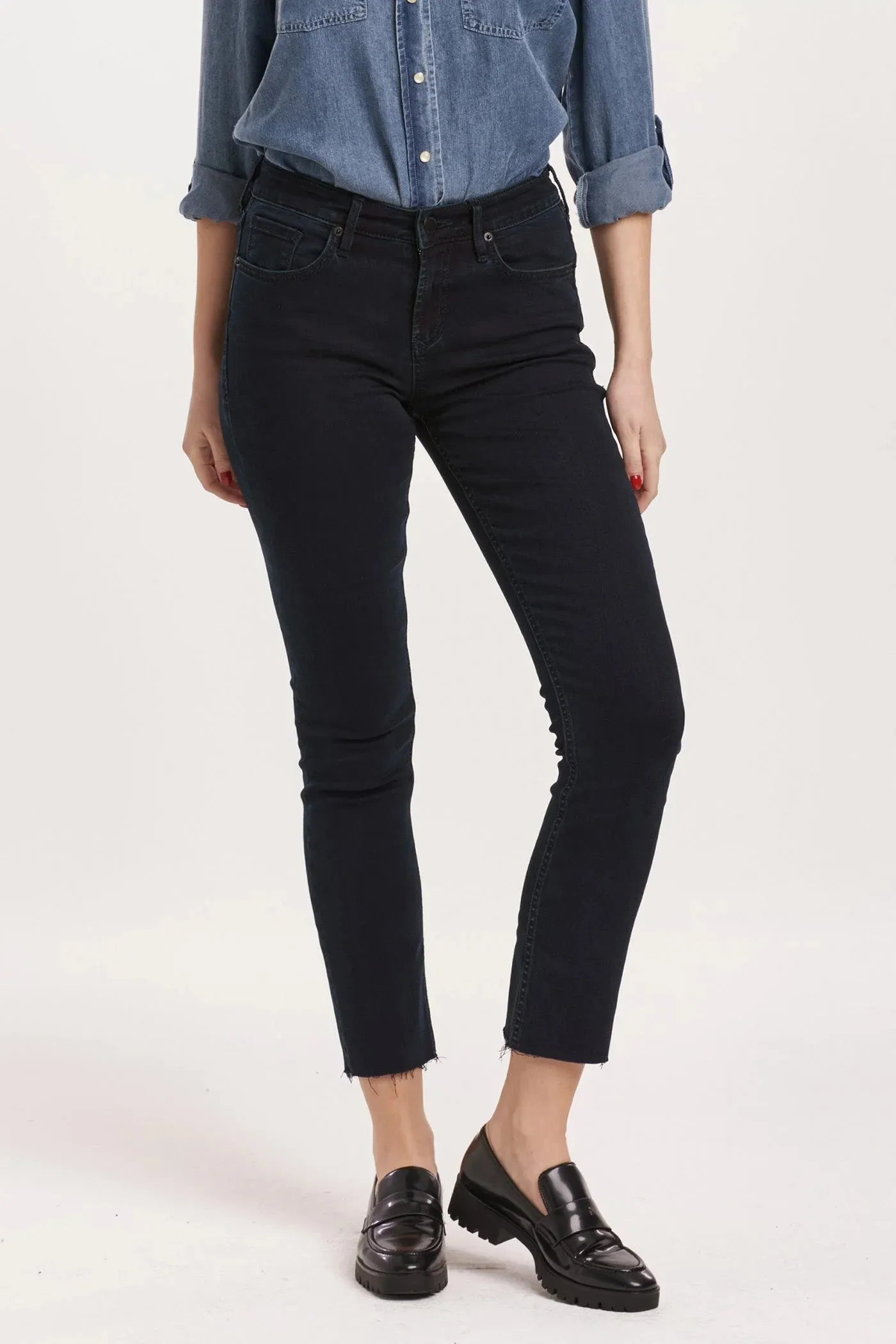 BLAIRE MID RISE SLIM STRAIGHT