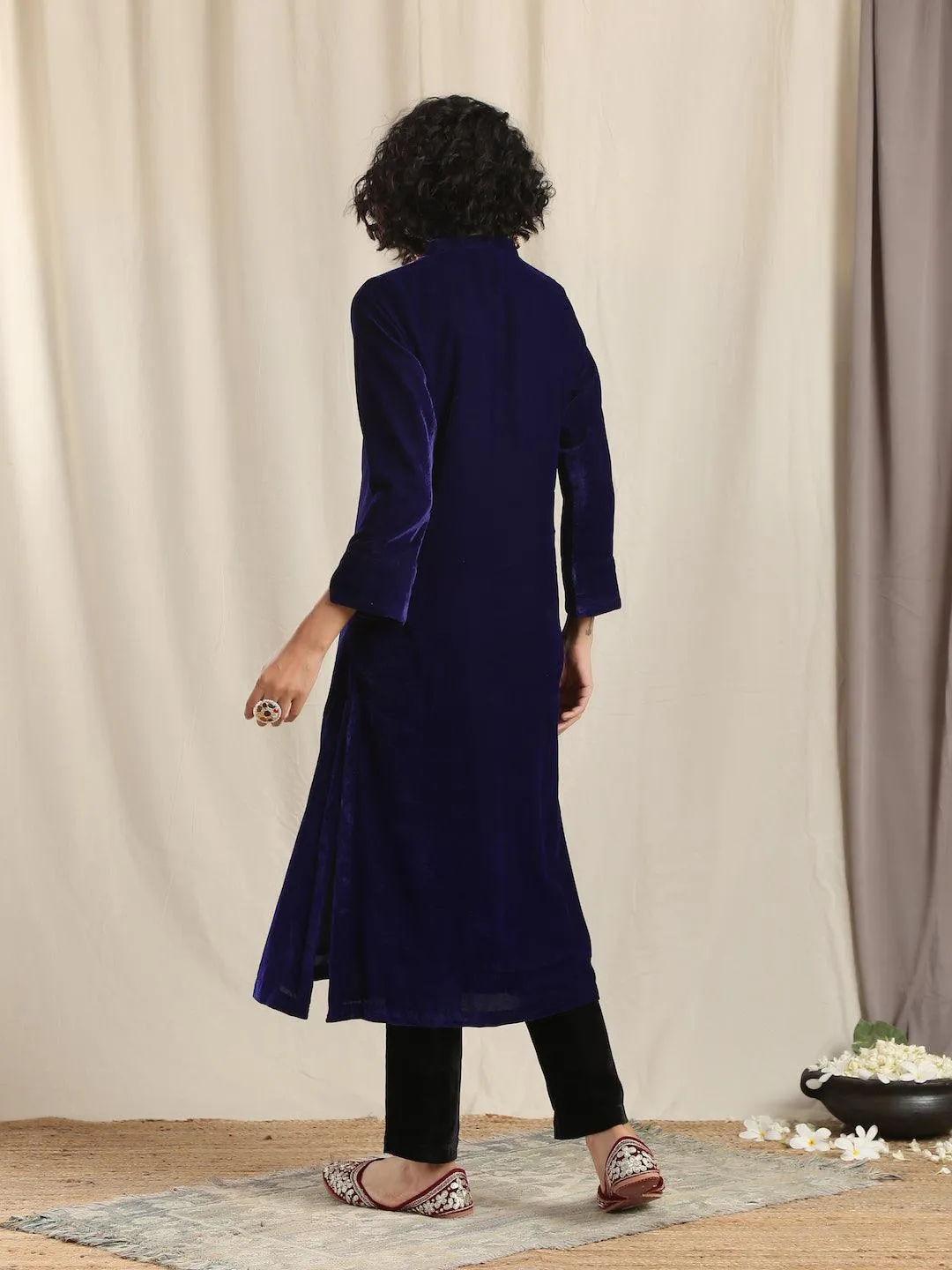 Blue Velvet Slit Kurta