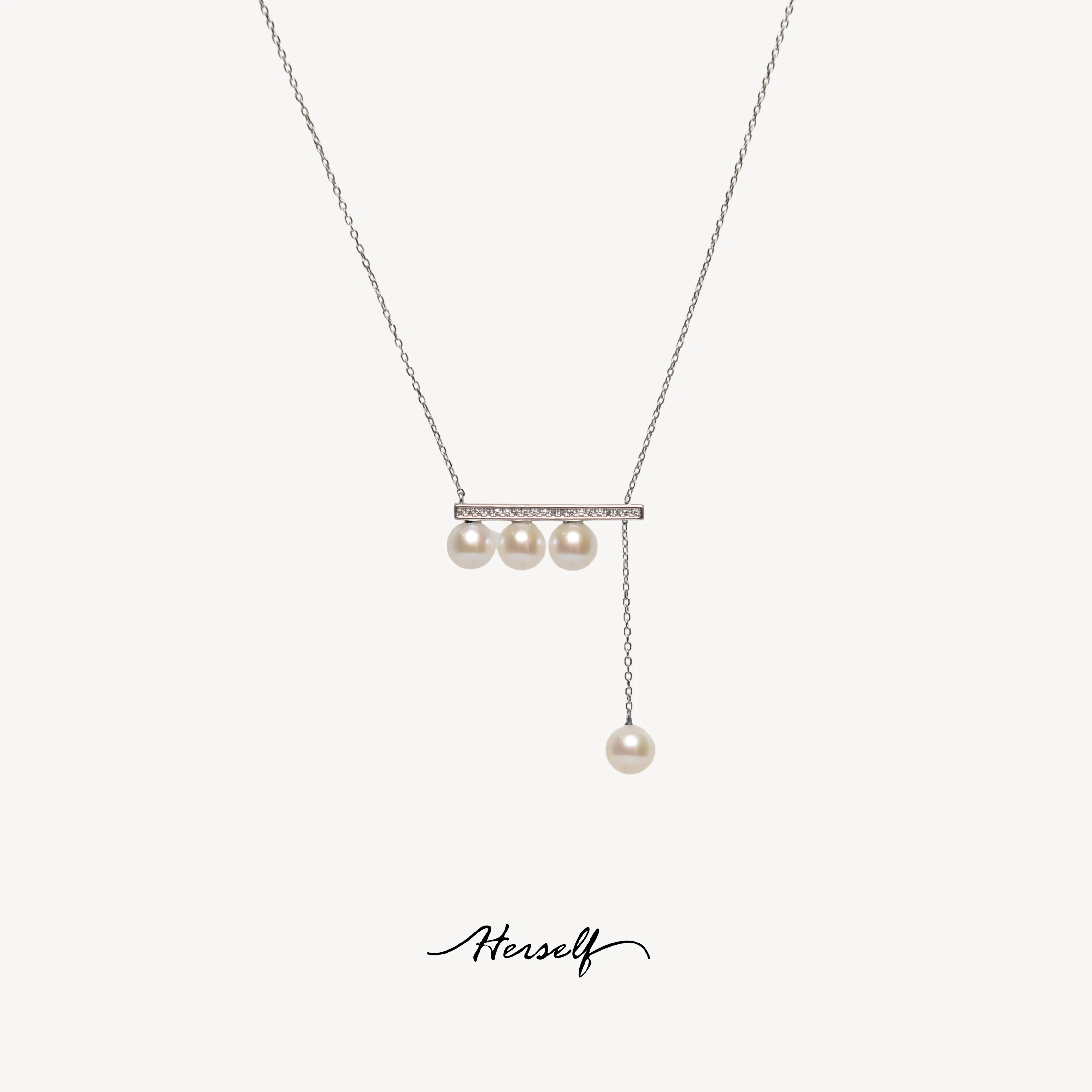 Echo Music Pearl Necklace