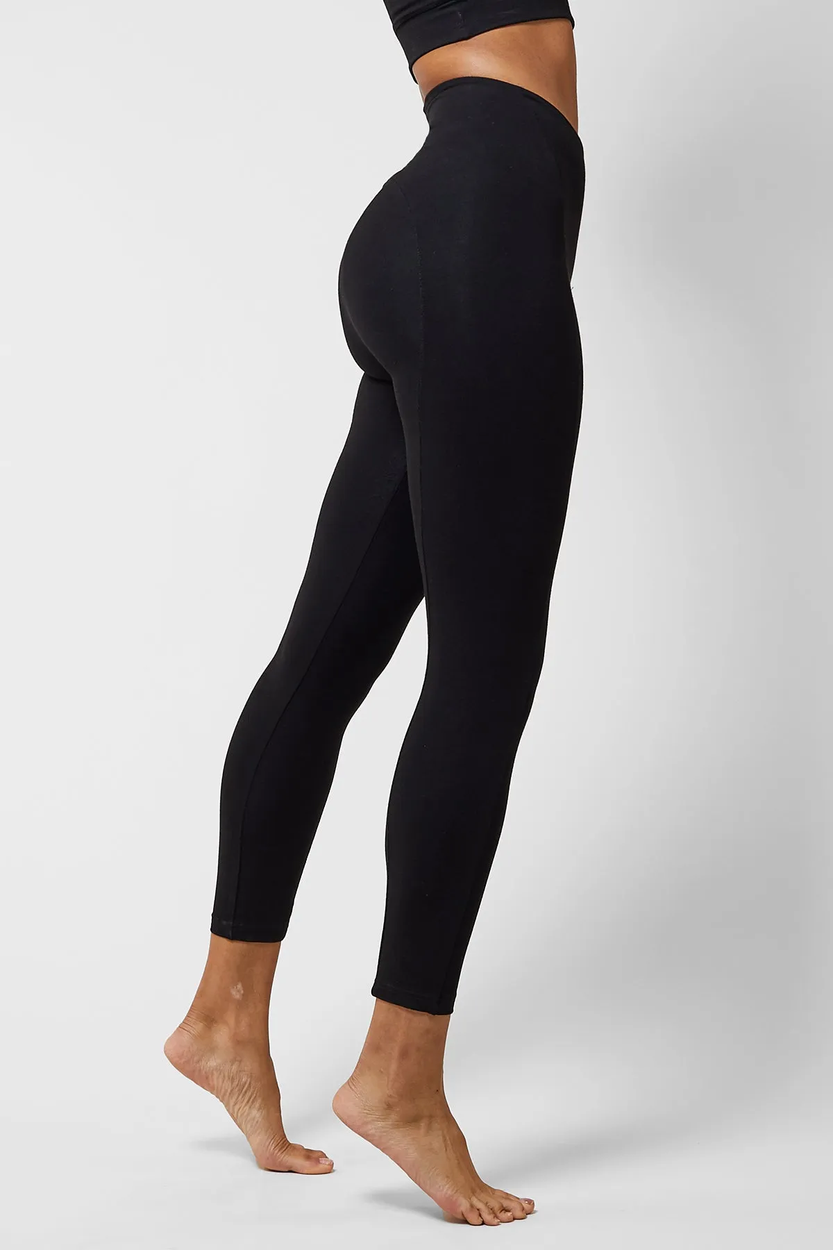 Extra Strong Compression Outer-Thigh Smoothing Leggings with Tummy Control Black