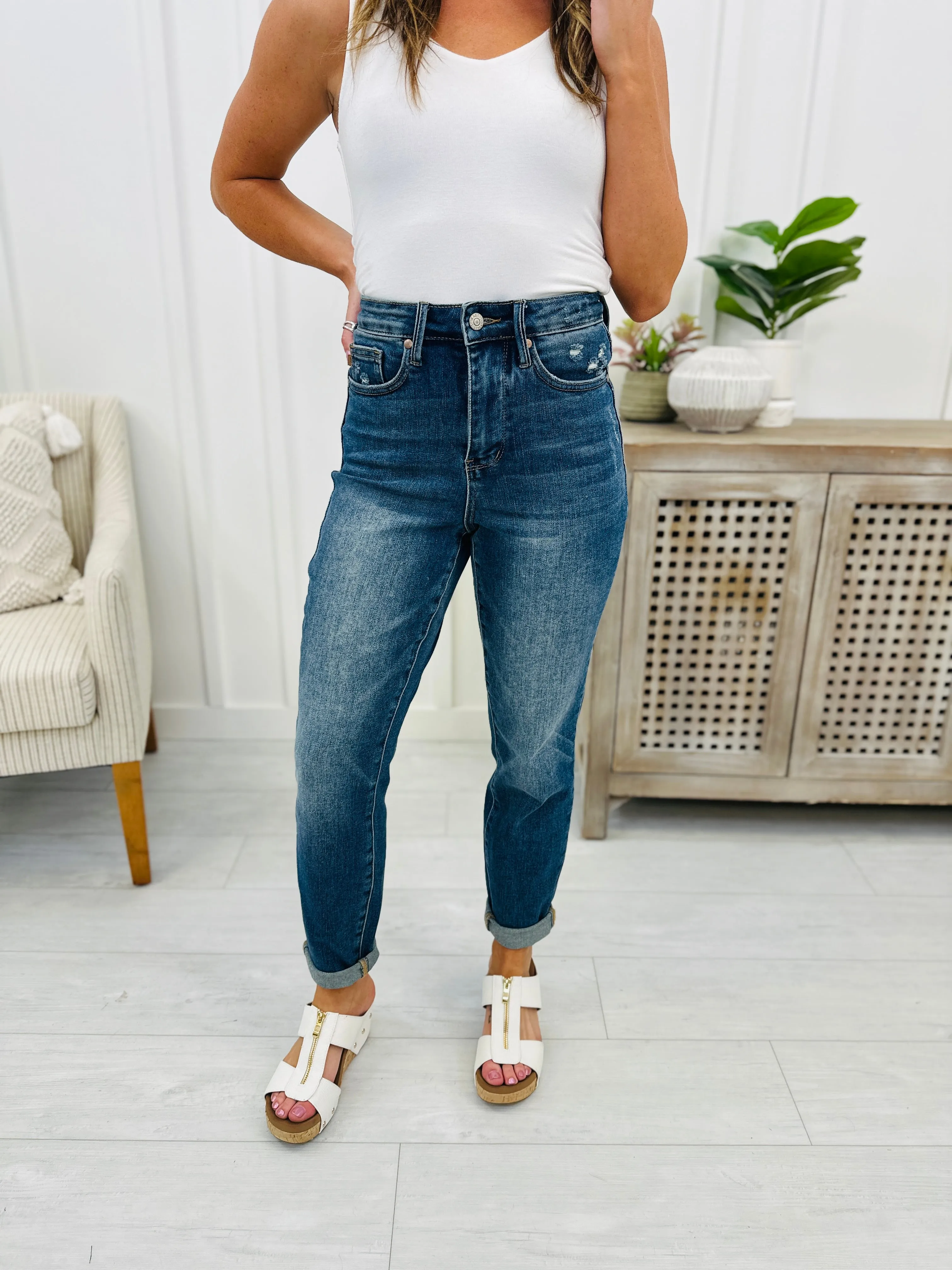 Judy Blue Slim to None Tummy Control Jeans in Reg/Curvy