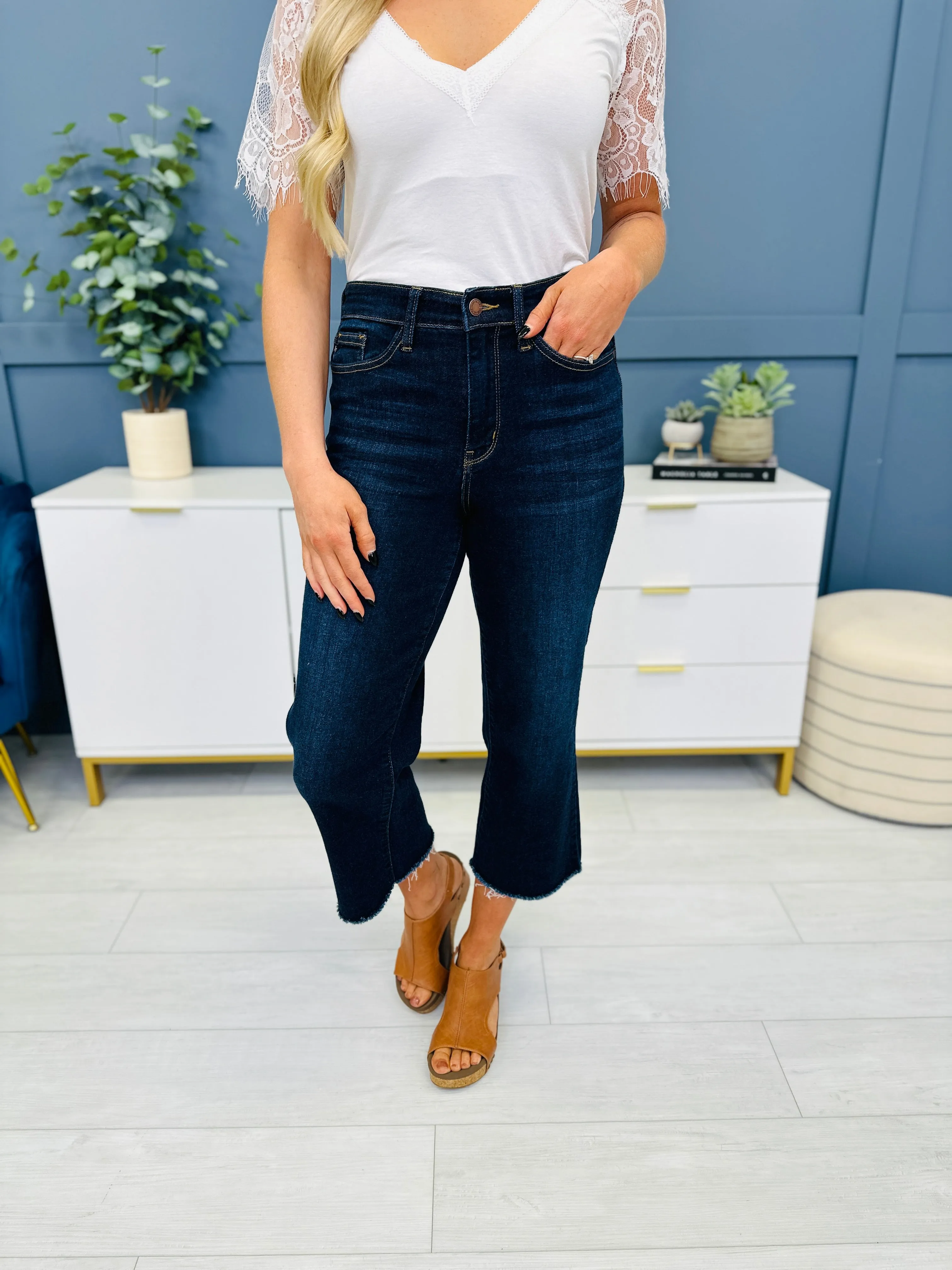 Judy Blue You Better Work It Wide Leg Jeans in Reg/Curvy