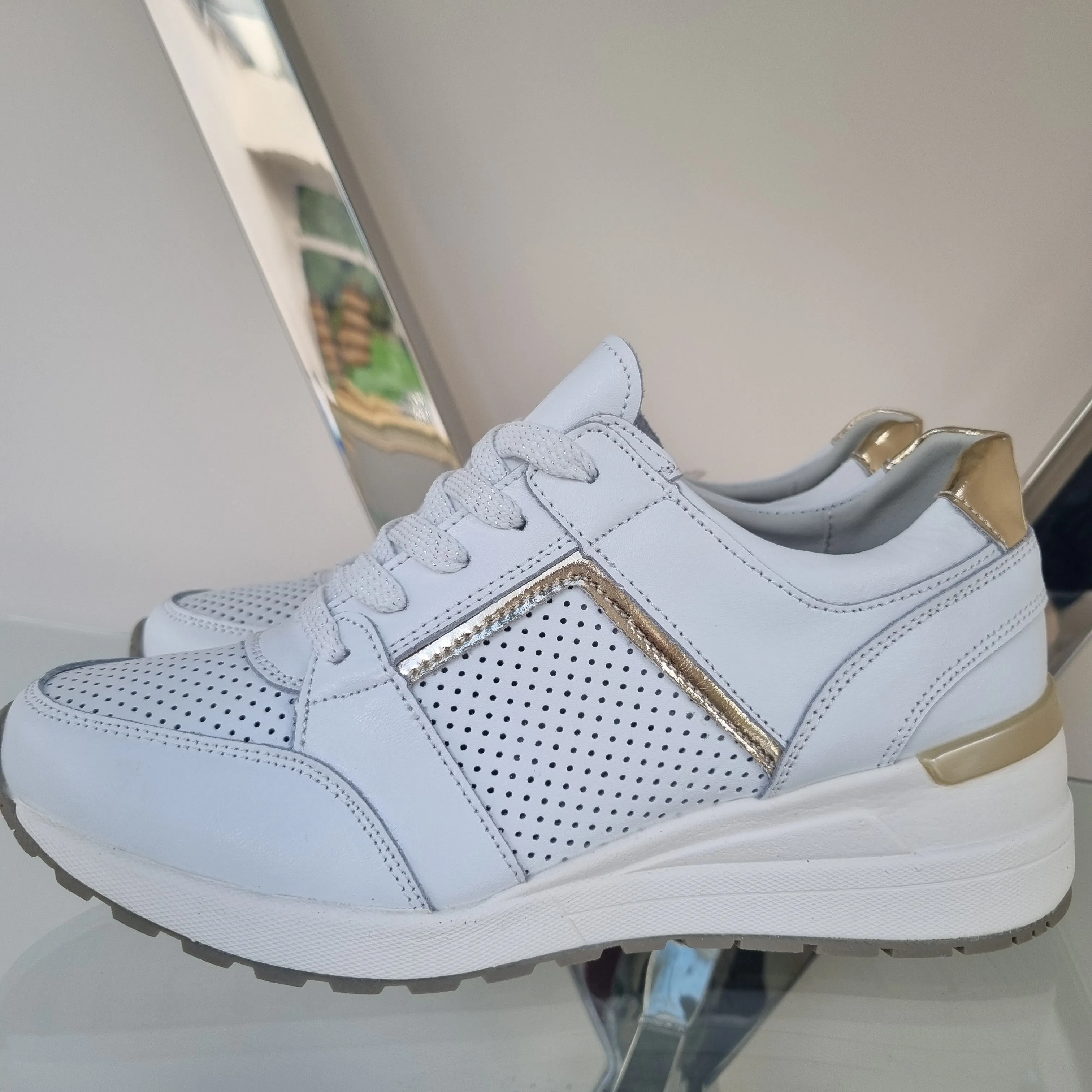 Ladies Leather White wedge trainers