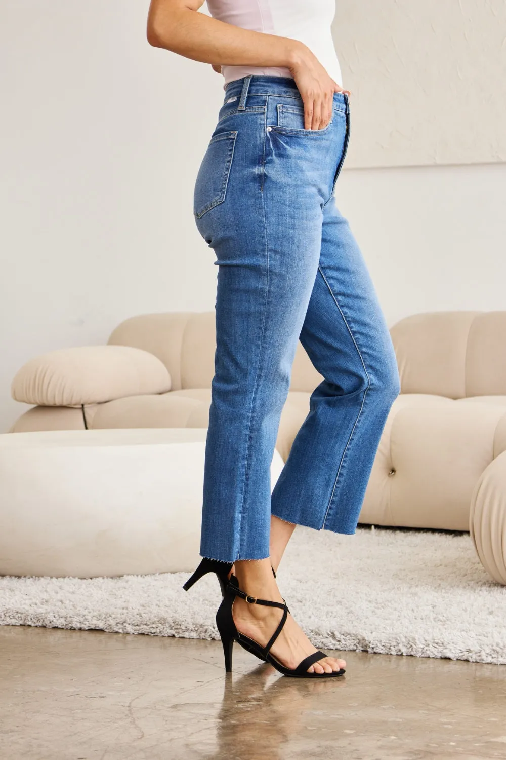 Mia Size Inclusive Tummy Control High Waist Jeans