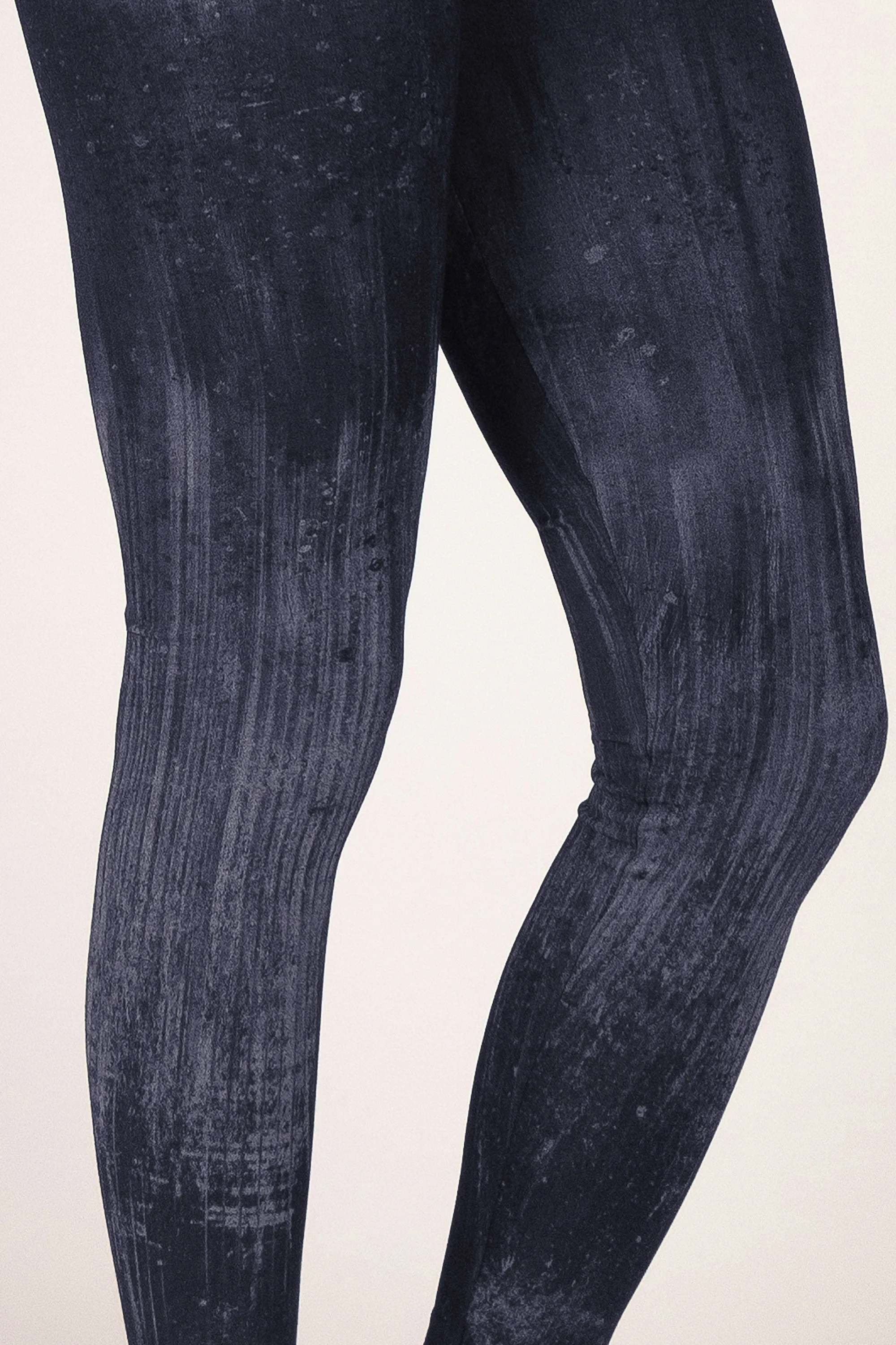 Navy & Grey Streak Ikat Legging Print