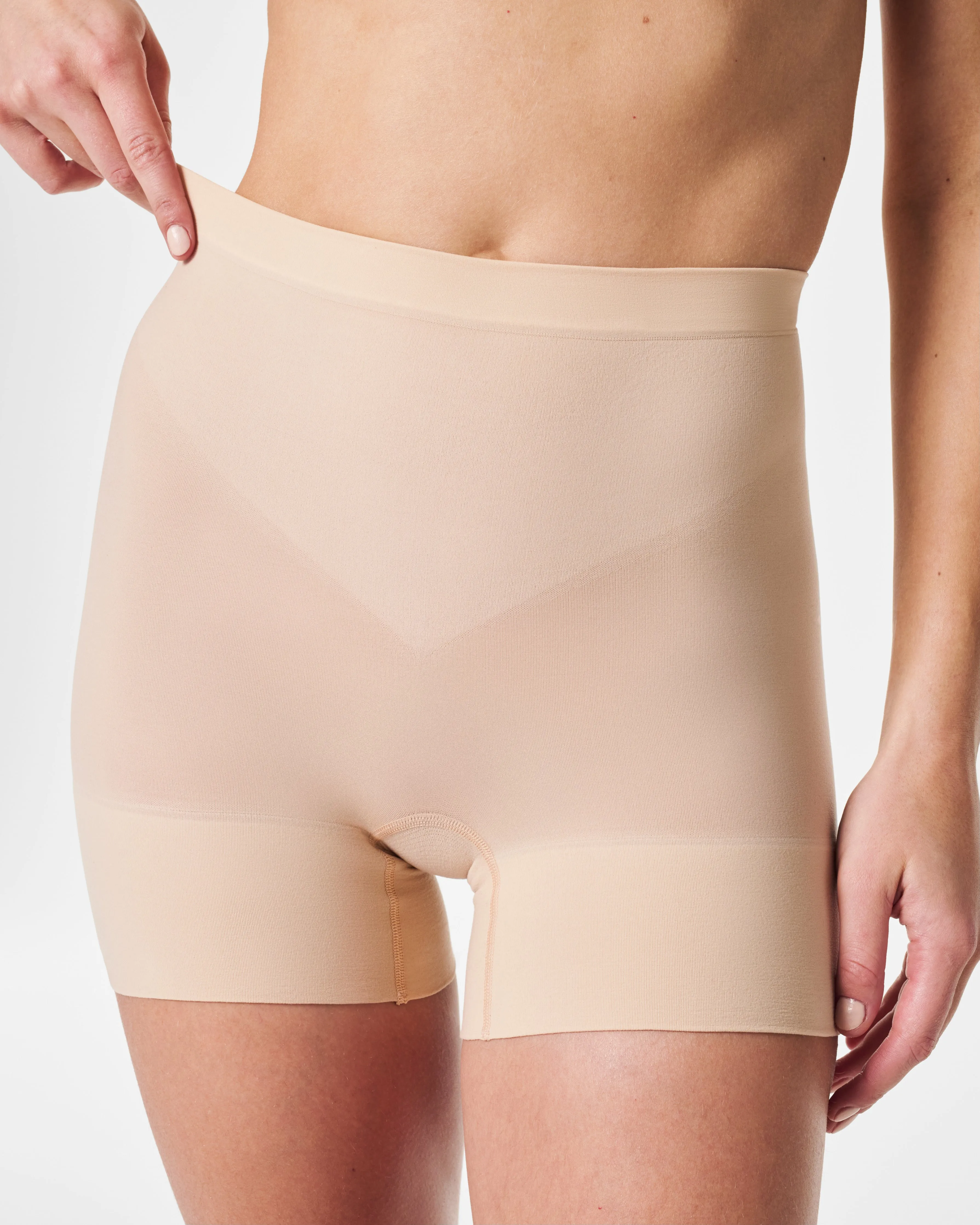 SPANXsculpt™ Seamless Power Shorty