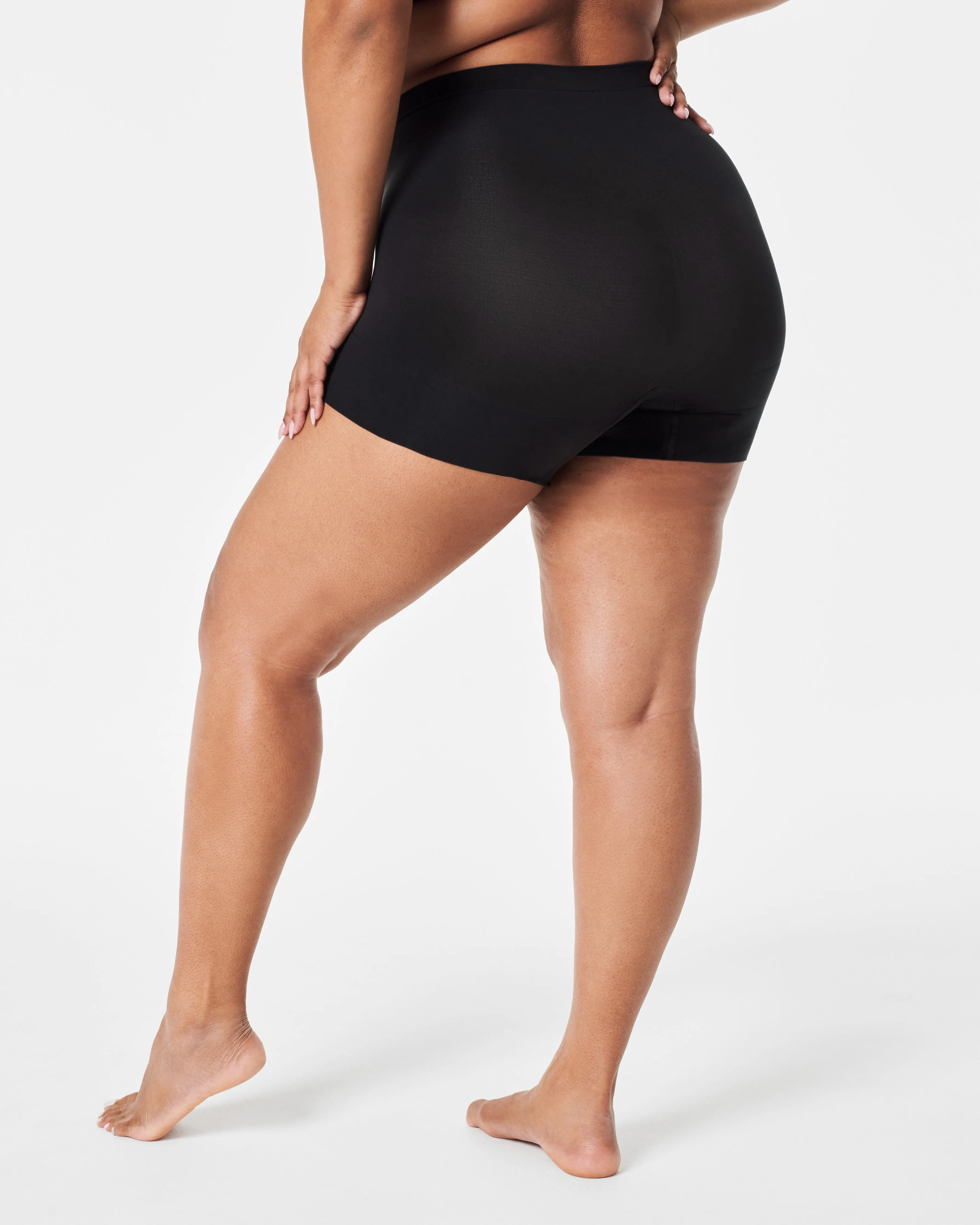 SPANXsculpt™ Seamless Power Shorty