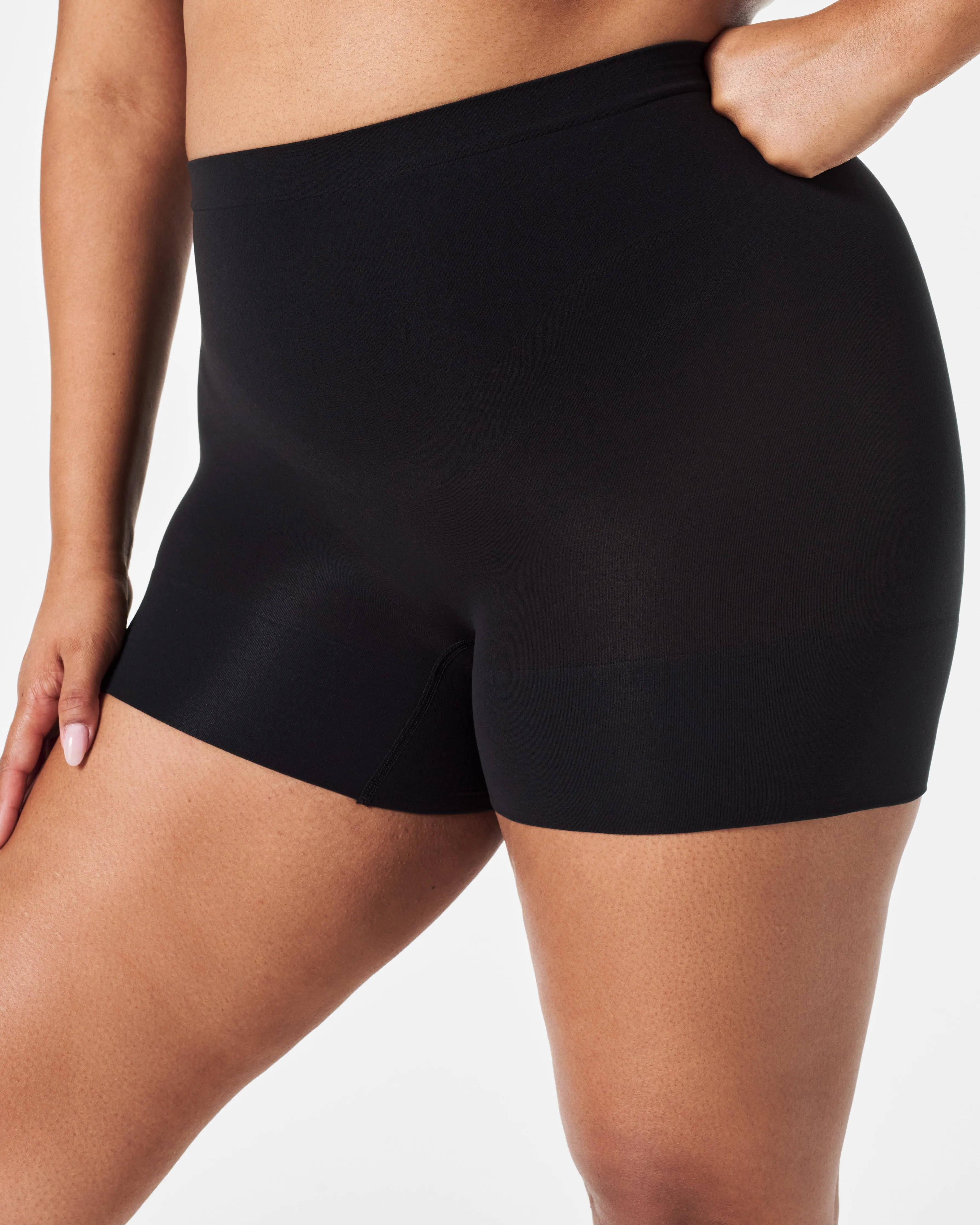 SPANXsculpt™ Seamless Power Shorty