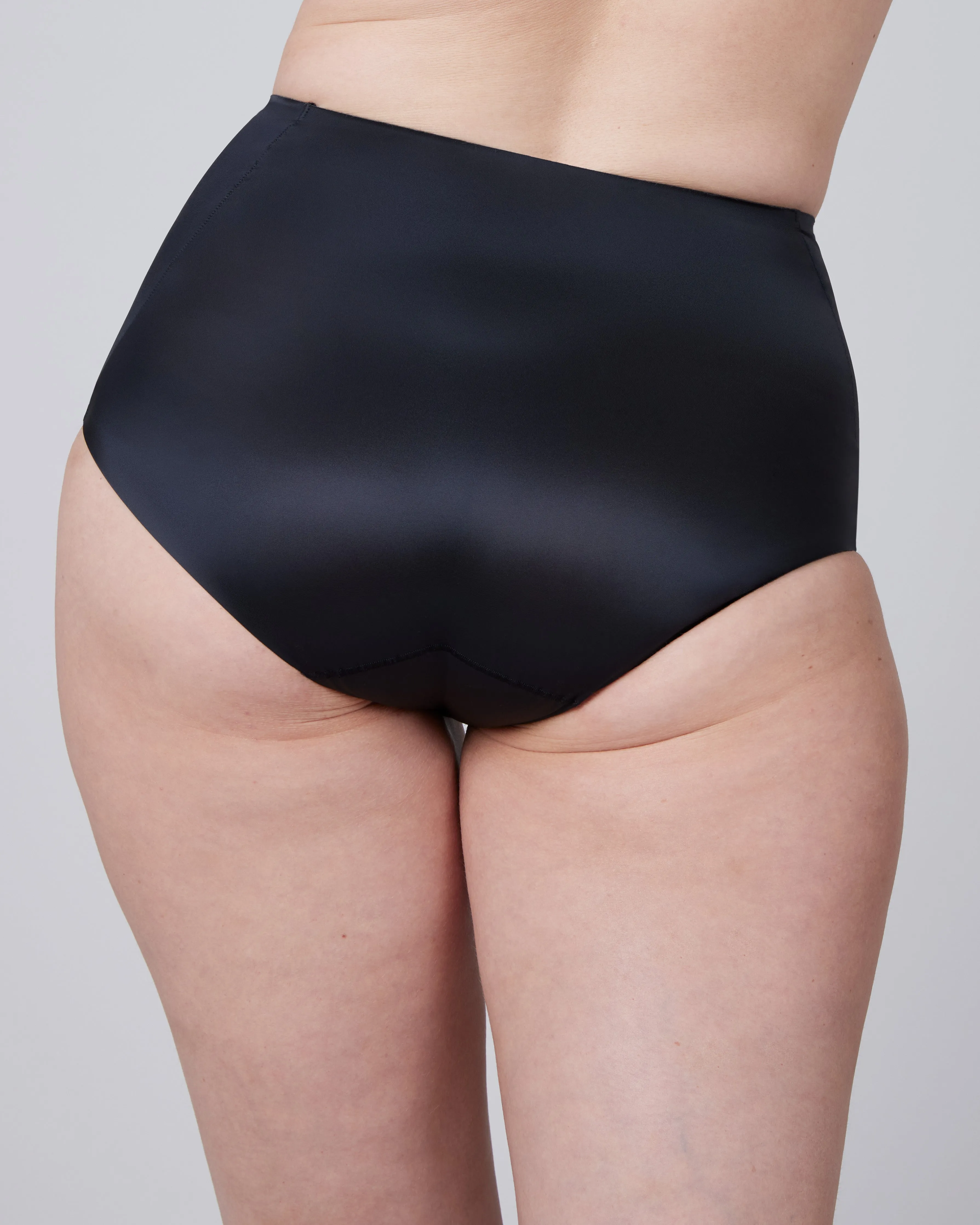 SPANXsmooth™ Satin Brief