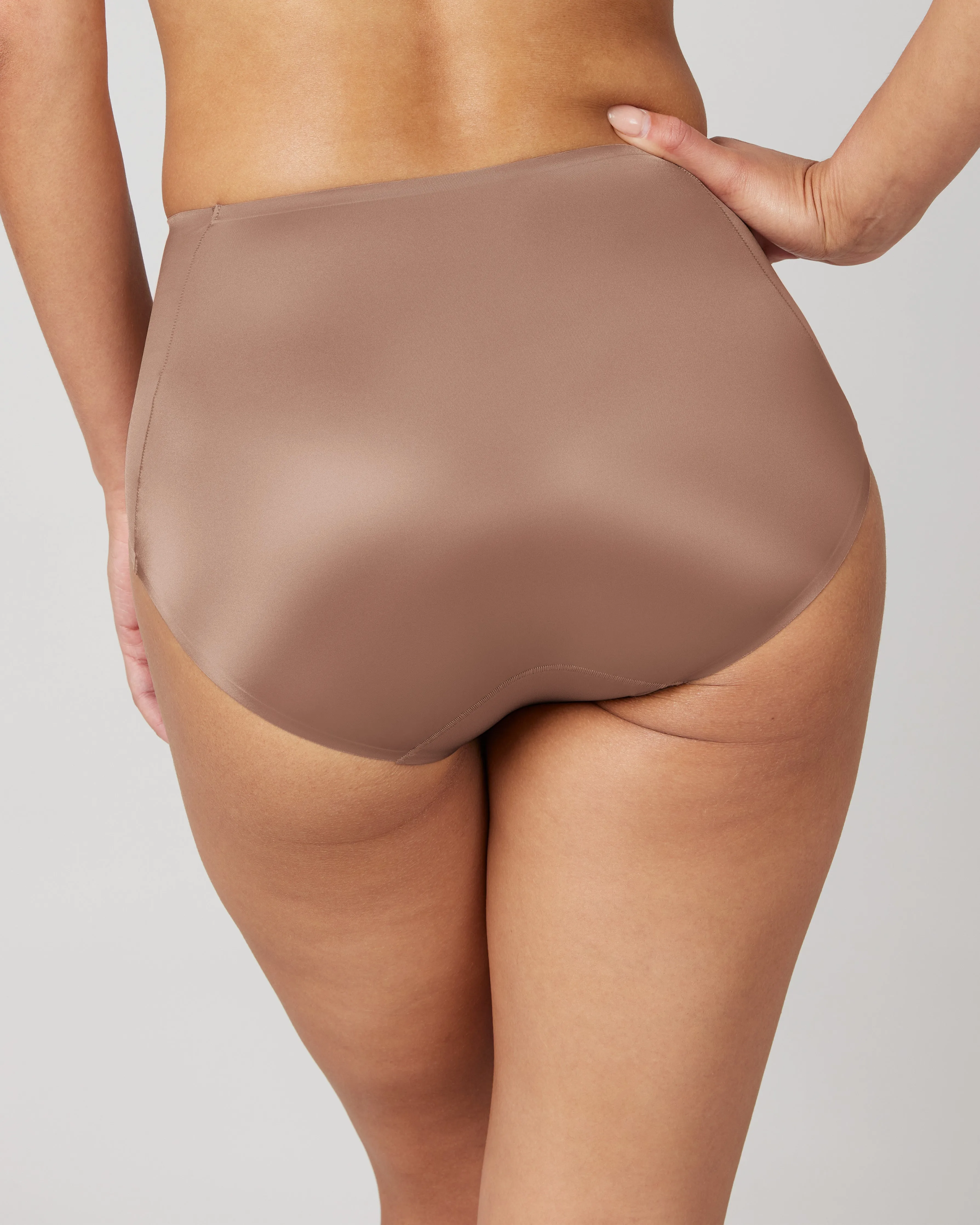 SPANXsmooth™ Satin Brief