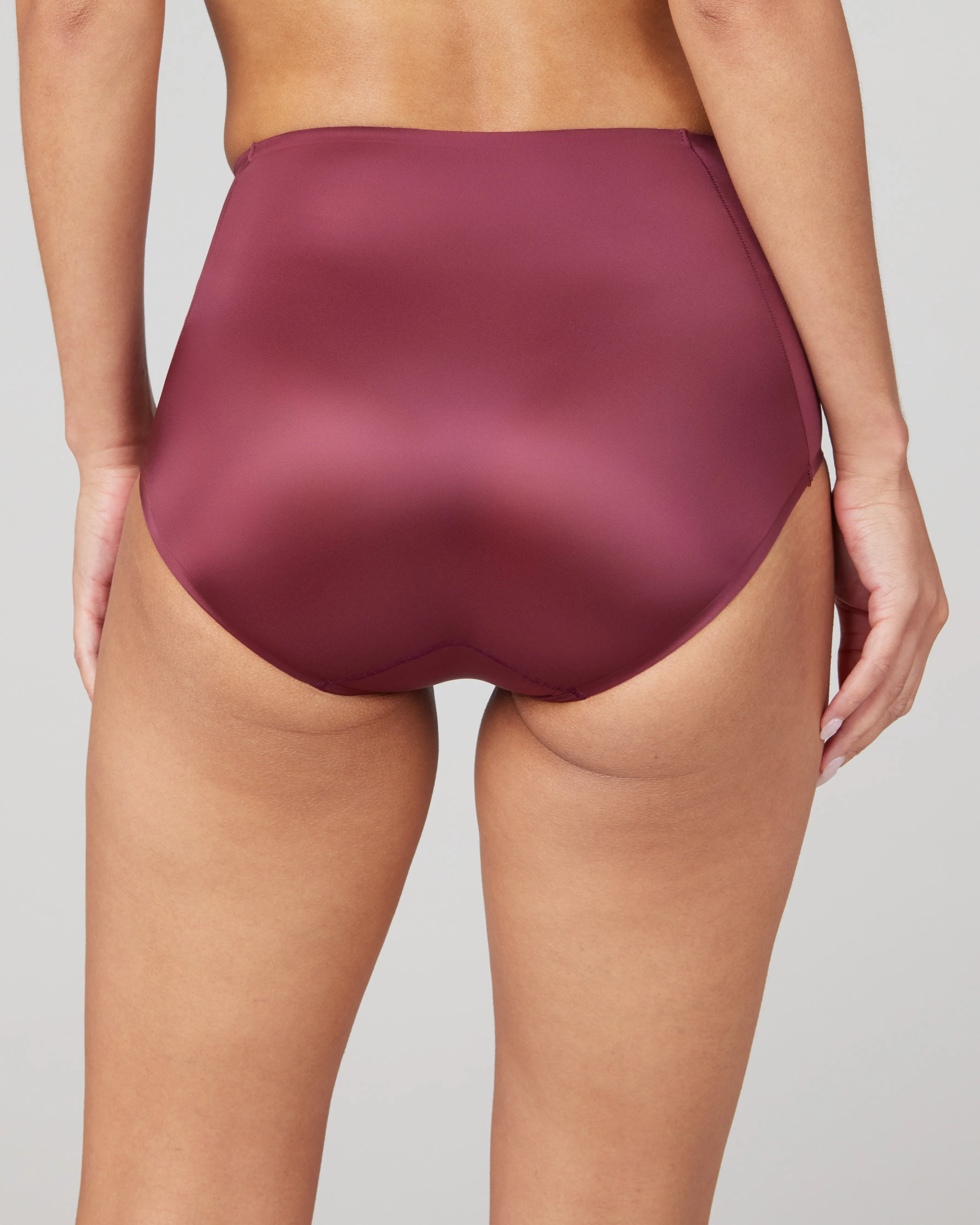 SPANXsmooth™ Satin Brief