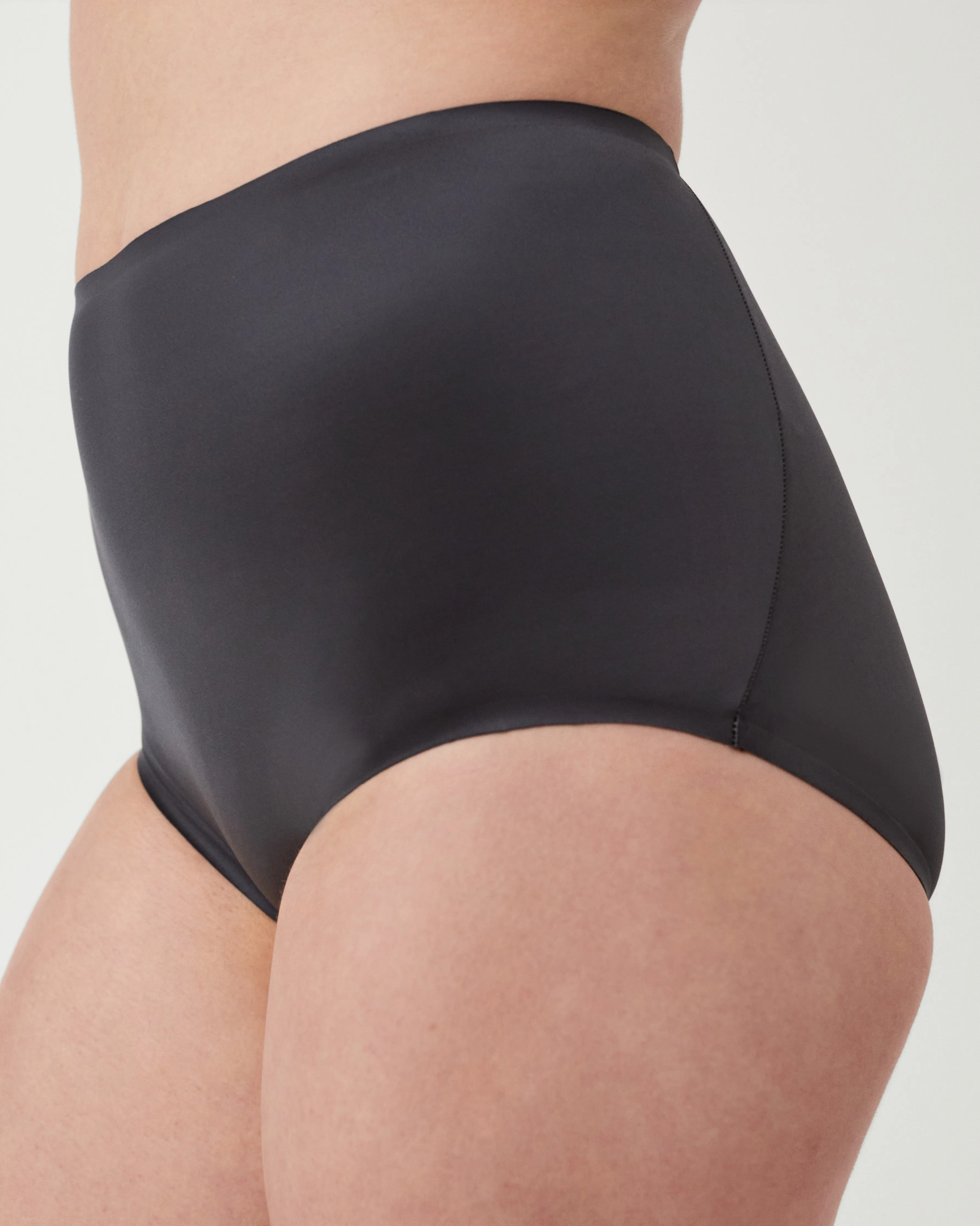 SPANXsmooth™ Satin Brief