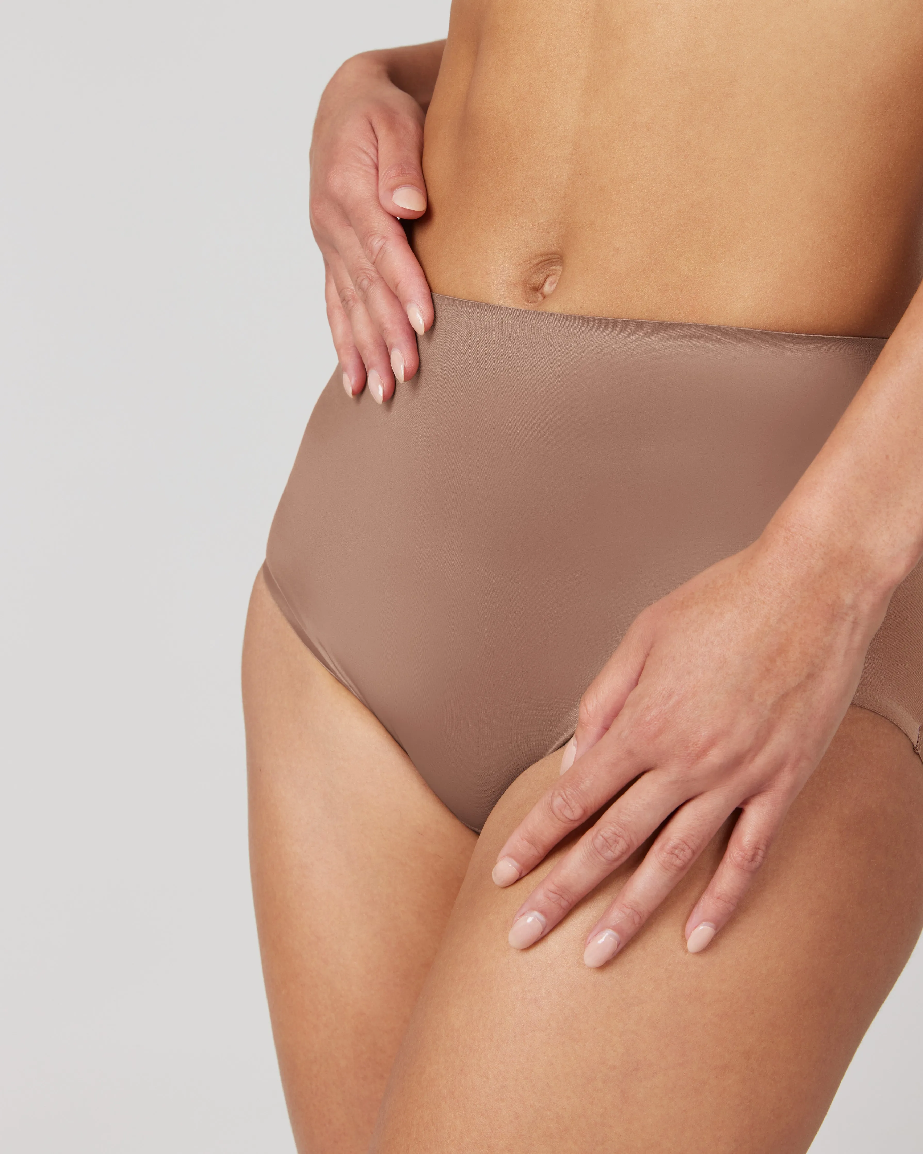 SPANXsmooth™ Satin Brief