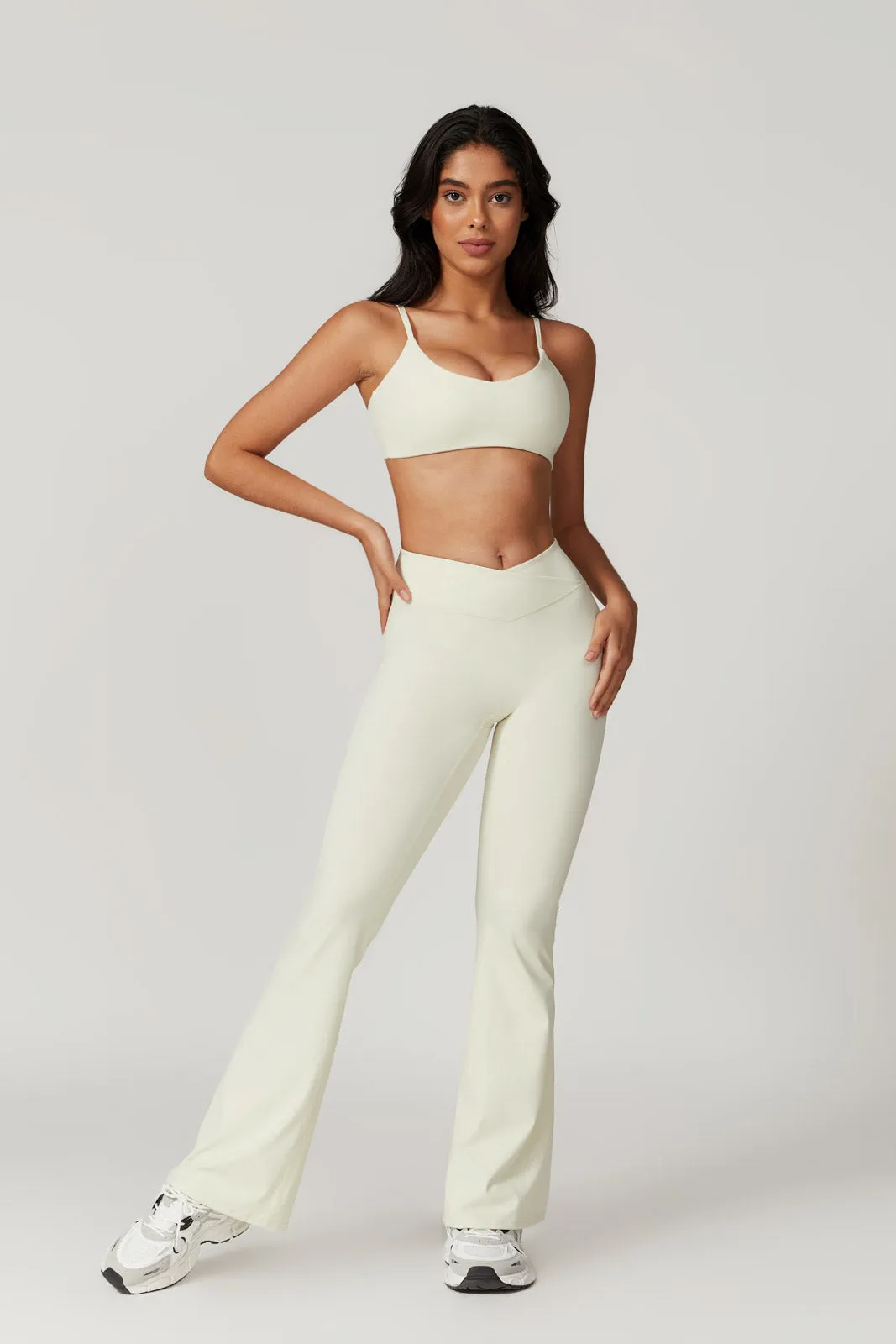 Zoe Sports Bra & Leggings Set - Cream